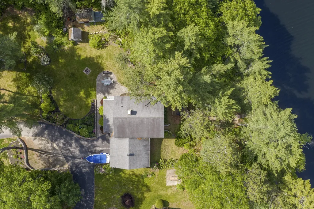 71A Black Point Road New Gloucester ME 04260