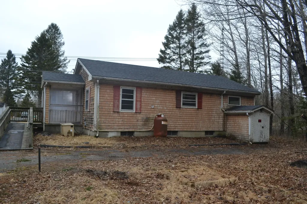 135 Jacksonville Road East Machias ME 04630