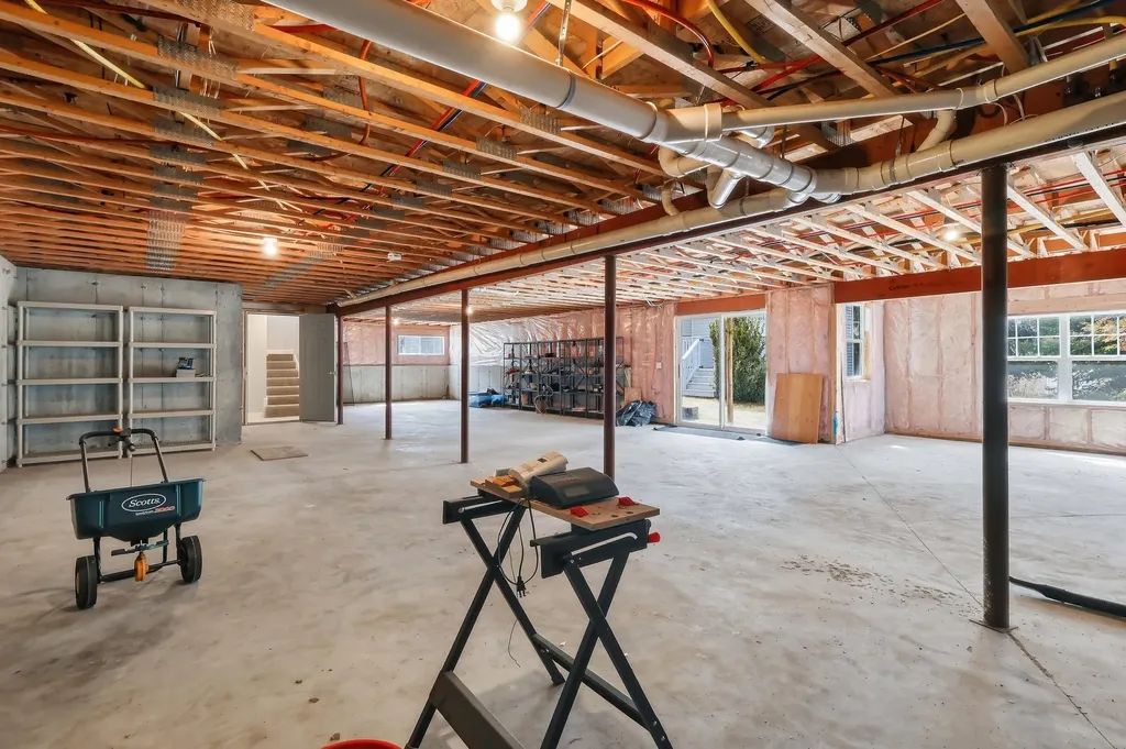 52 Macintosh Lane Old Orchard Beach ME 04064