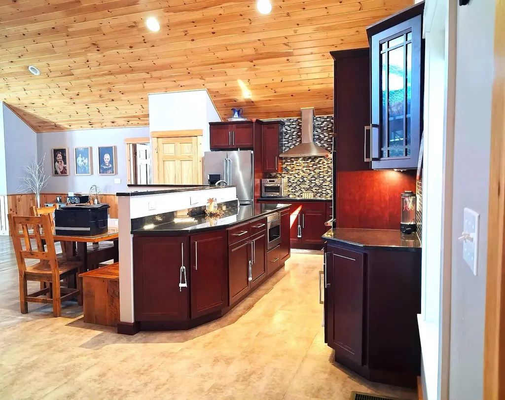 260 Nyes Corner Road Saint Albans ME 04971