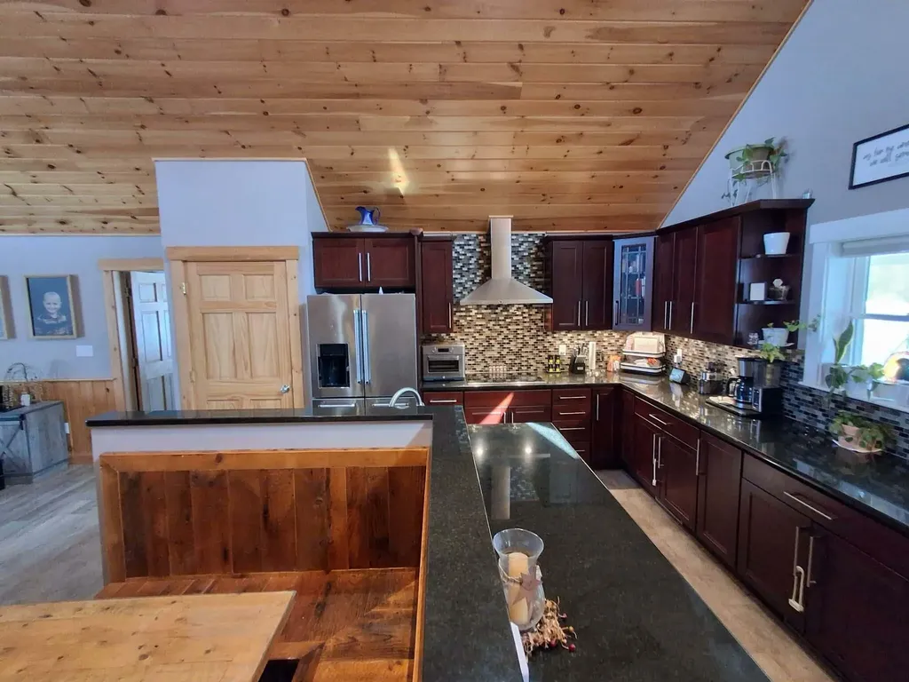 260 Nyes Corner Road Saint Albans ME 04971