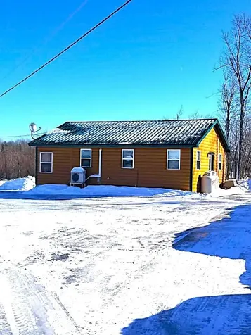 260 Nyes Corner Road Saint Albans ME 04971