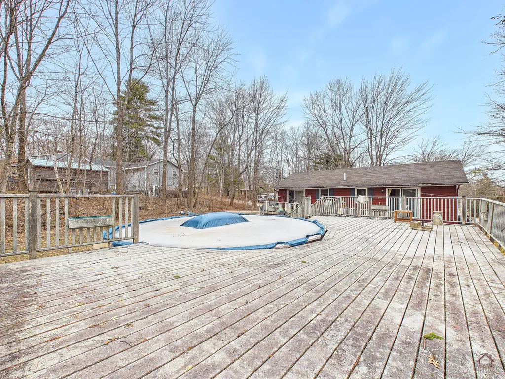 20 Pinewood Drive Wiscasset ME 04578