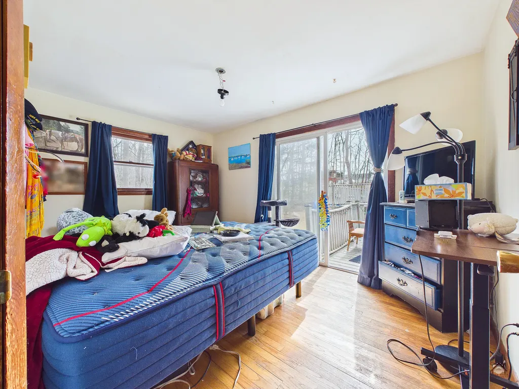 20 Pinewood Drive Wiscasset ME 04578