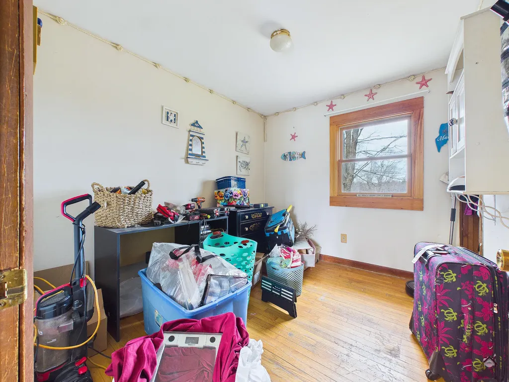20 Pinewood Drive Wiscasset ME 04578