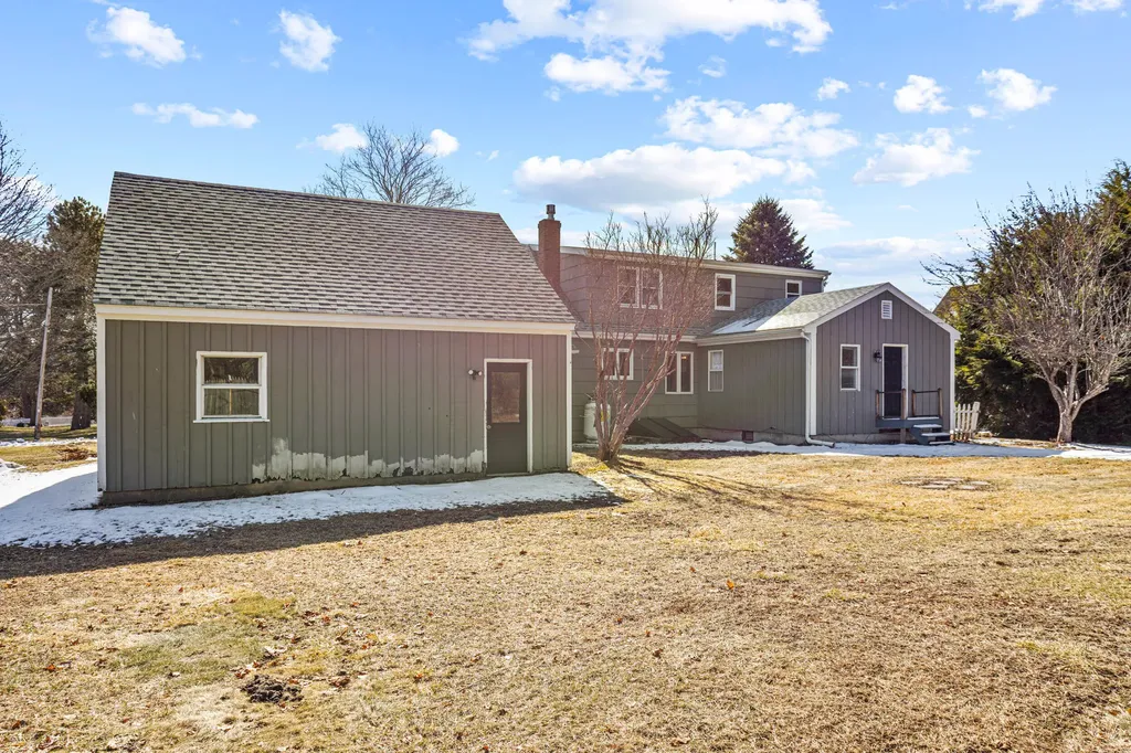 3 Willow Lane Cumberland ME 04021