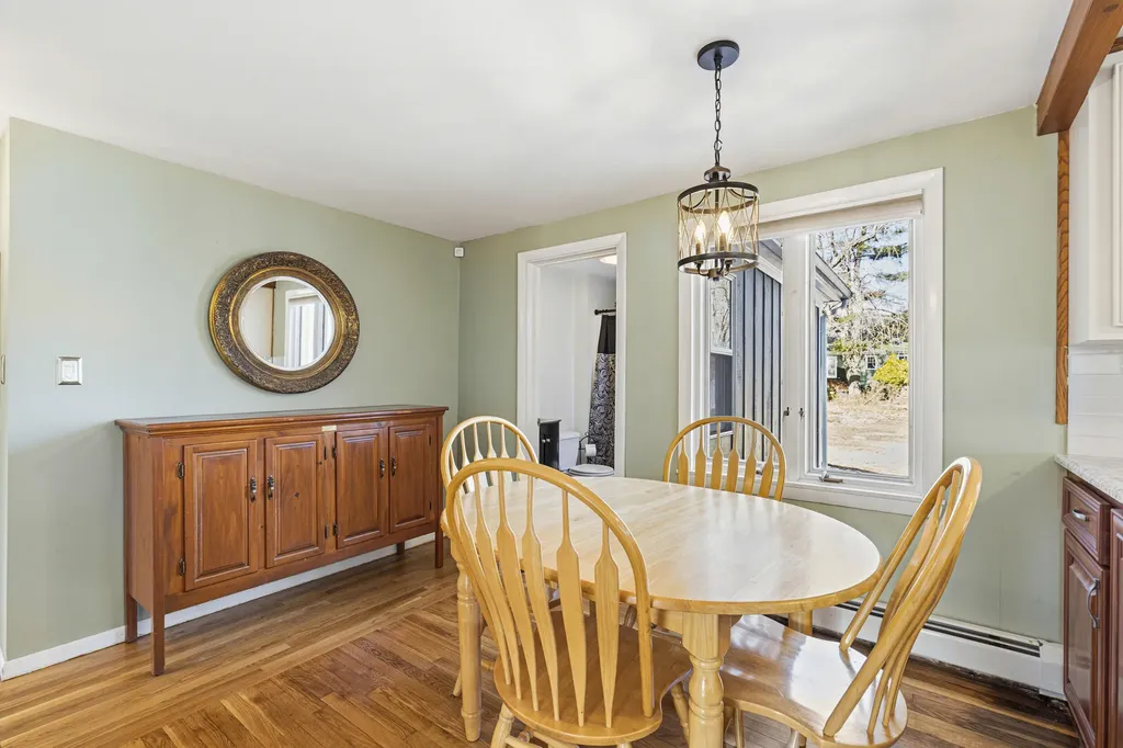 3 Willow Lane Cumberland ME 04021