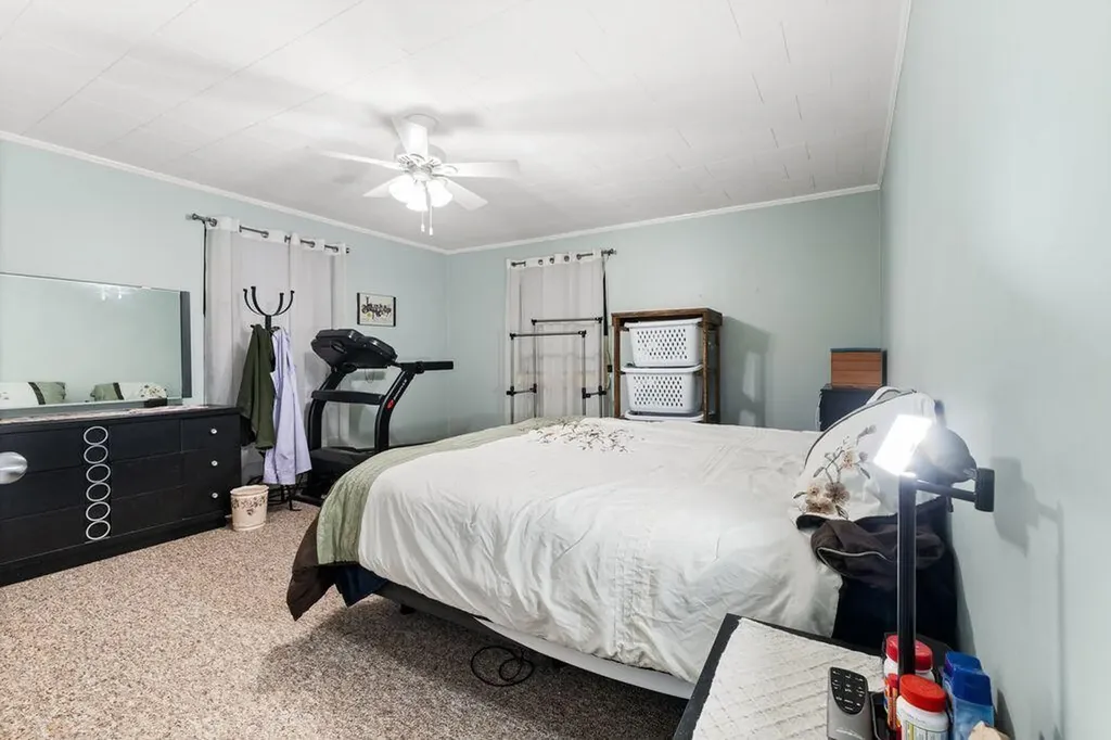 12 Mcdonald Avenue Ellsworth ME 04605