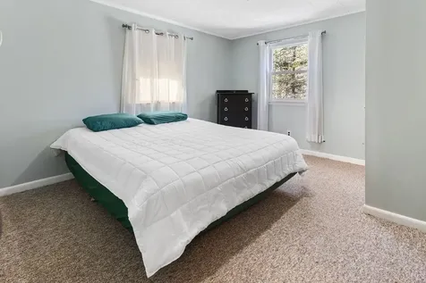 12 Mcdonald Avenue Ellsworth ME 04605