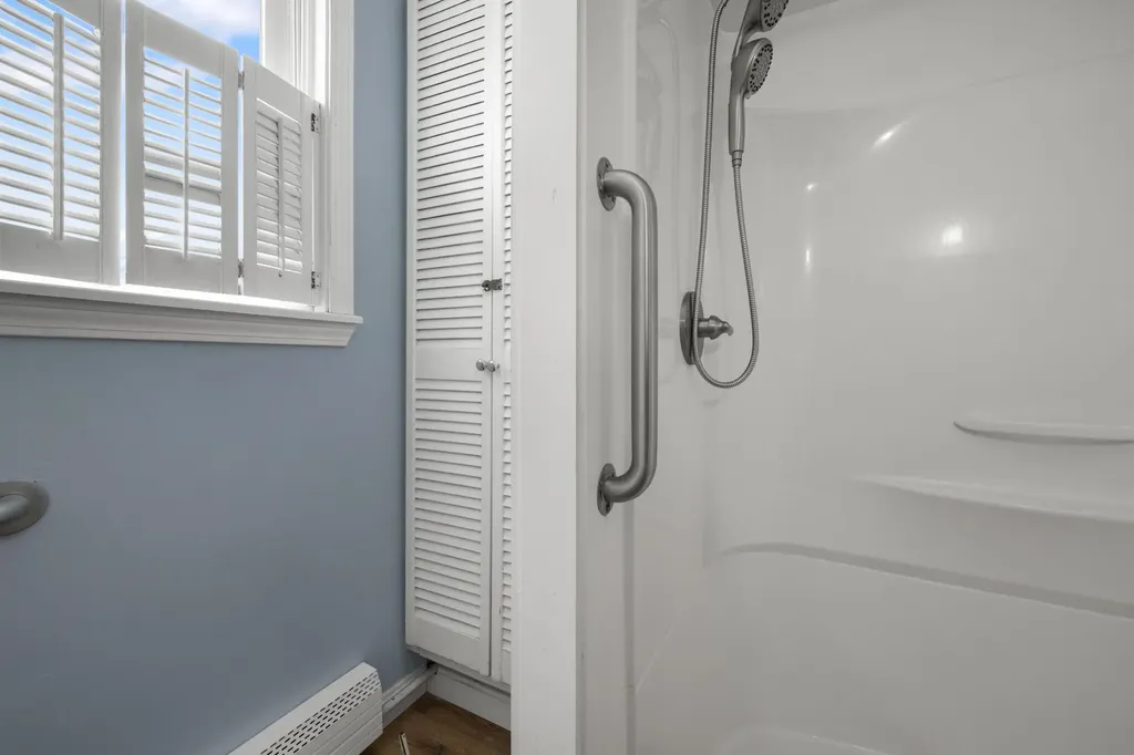 35 George Street Hampden ME 04444