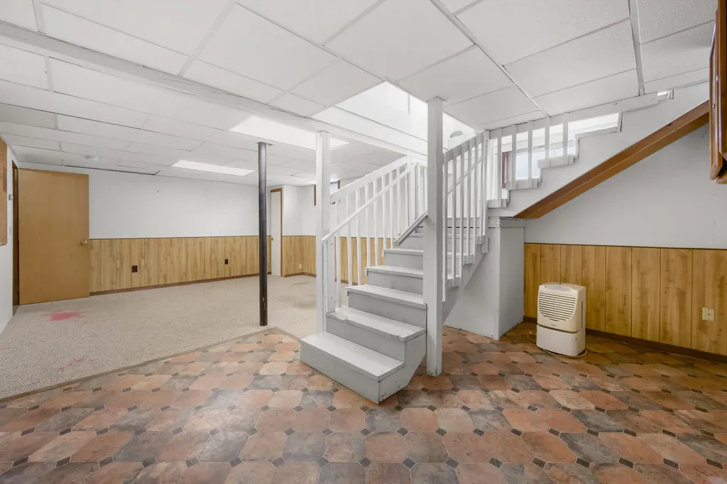 35 George Street Hampden ME 04444