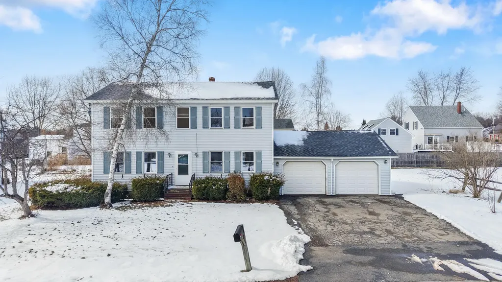 35 George Street Hampden ME 04444