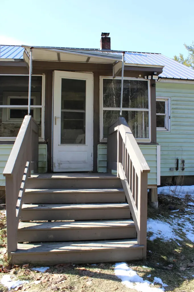 247 S Belfast Avenue Augusta ME 04330