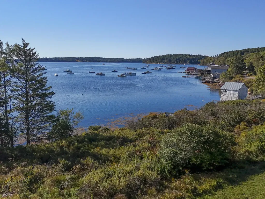 14 Deer Run Lane Swans Island ME 04685