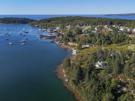 14 Deer Run Lane Swans Island ME 04685