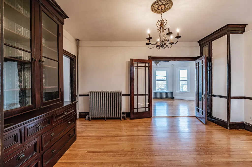 63 3rd Street Auburn ME 04210