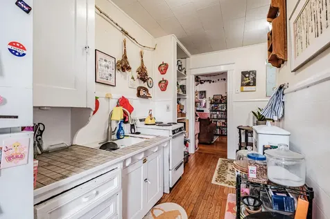 63 3rd Street Auburn ME 04210