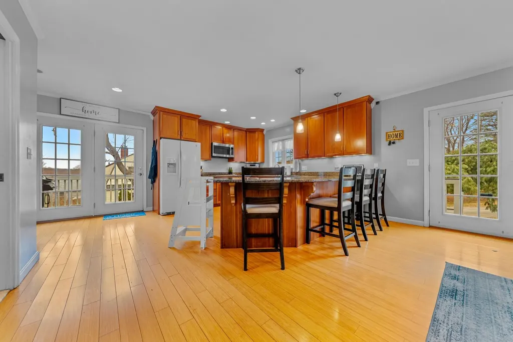 70 Ridgeland Avenue South Portland ME 04106