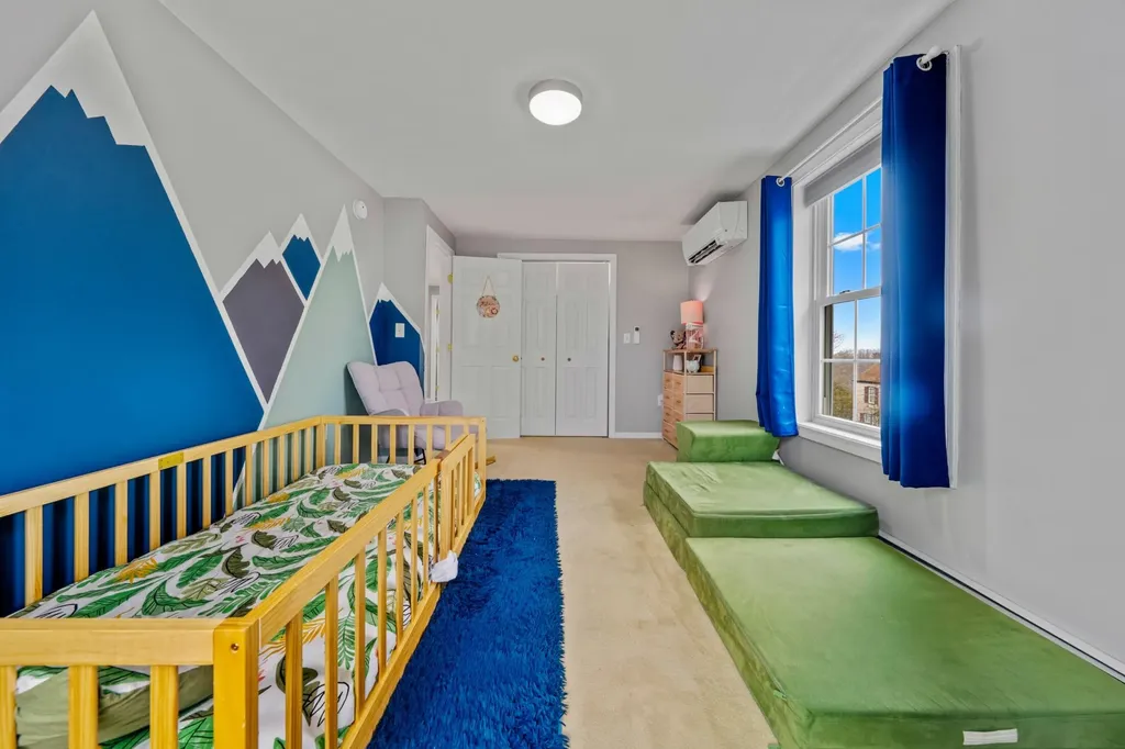 70 Ridgeland Avenue South Portland ME 04106