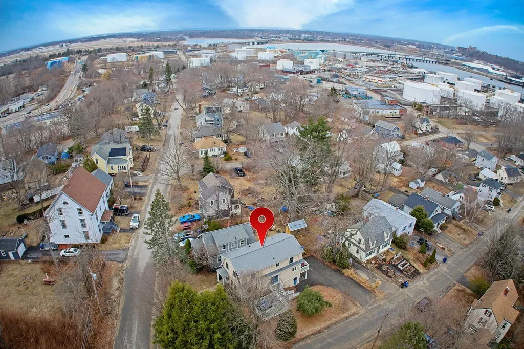 70 Ridgeland Avenue South Portland ME 04106