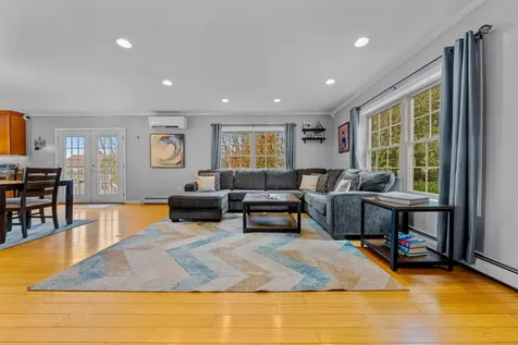 70 Ridgeland Avenue South Portland ME 04106
