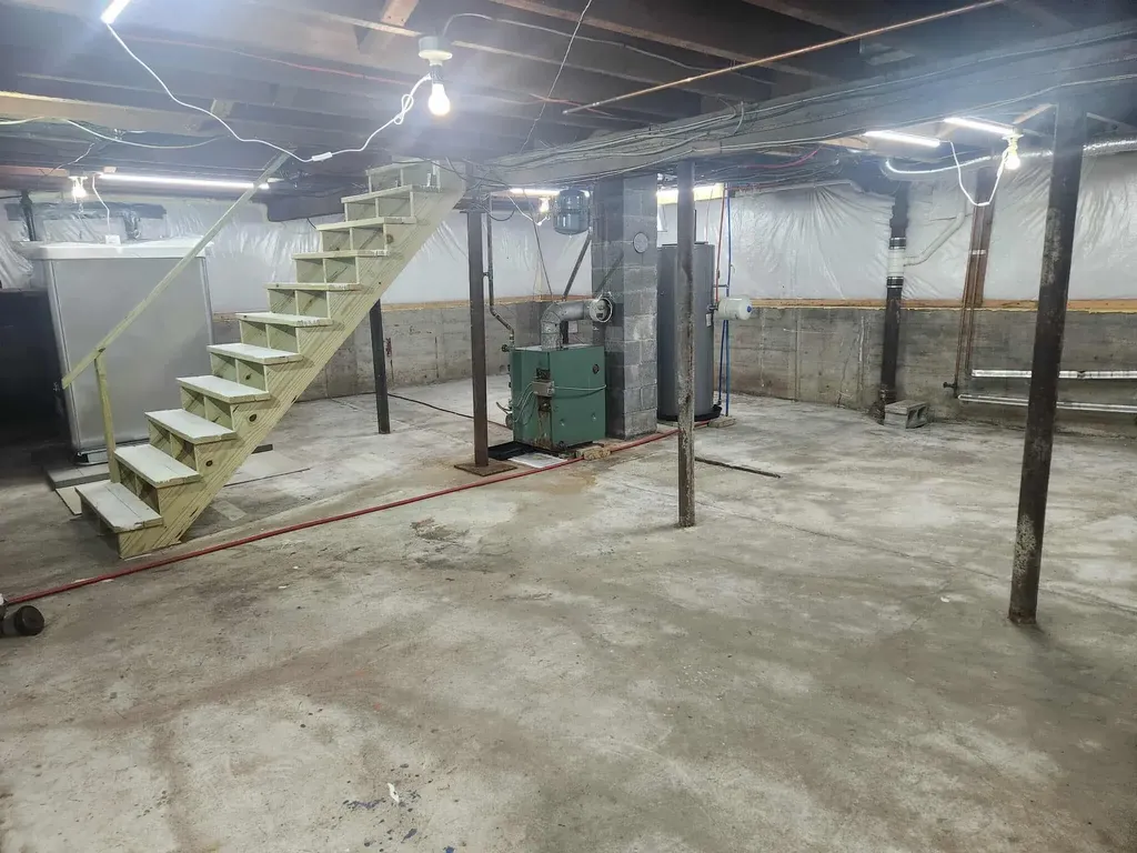 34 Cedar Street East Millinocket ME 04430