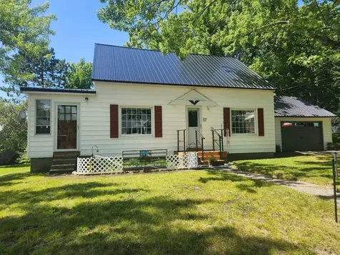 34 Cedar Street East Millinocket ME 04430