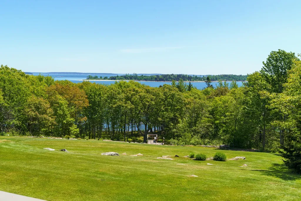 153 Back Shore Road Bristol ME 04564