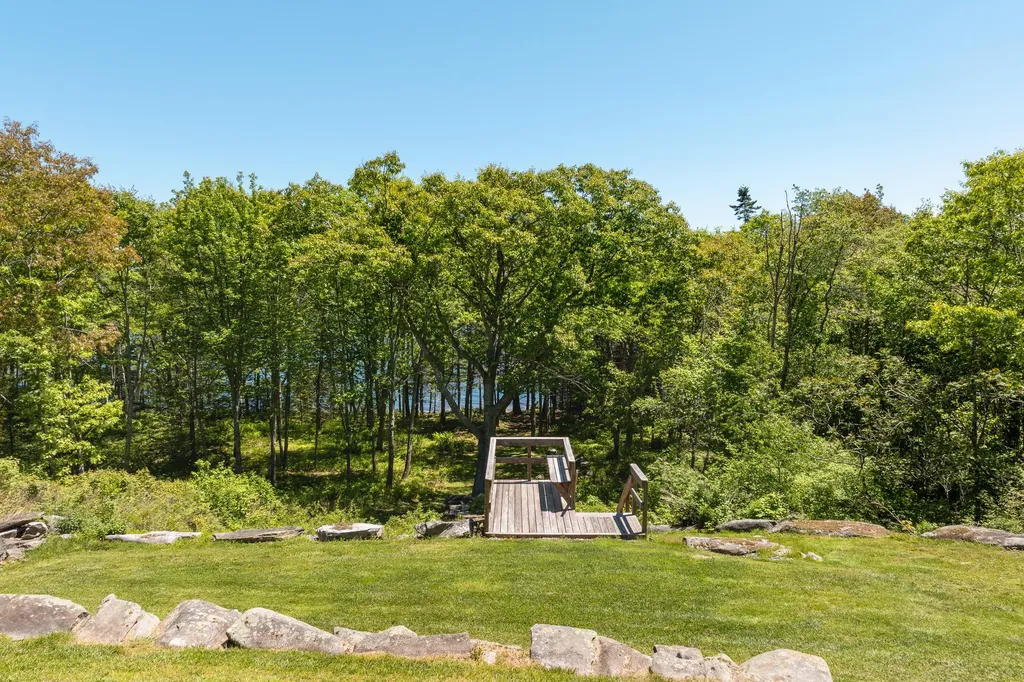 153 Back Shore Road Bristol ME 04564