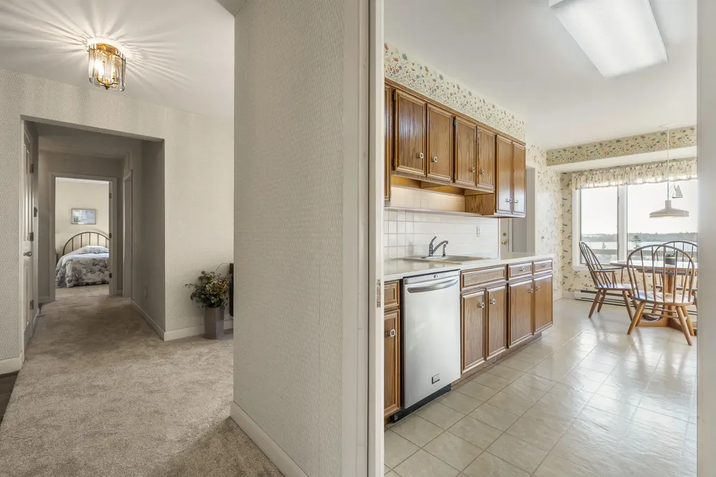 153 Back Shore Road Bristol ME 04564