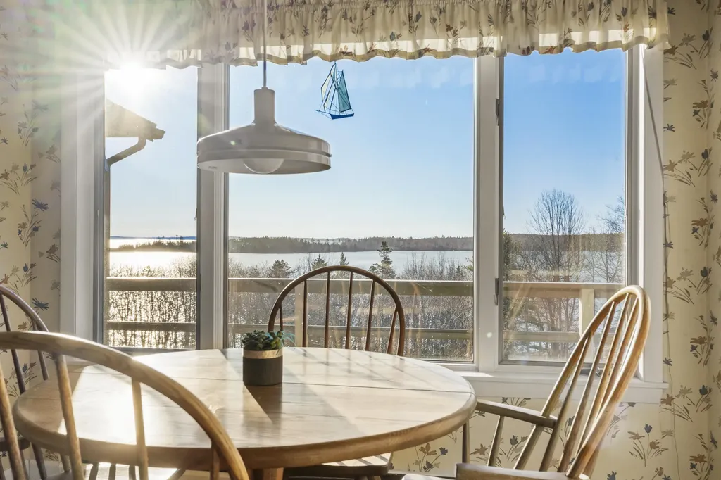 153 Back Shore Road Bristol ME 04564