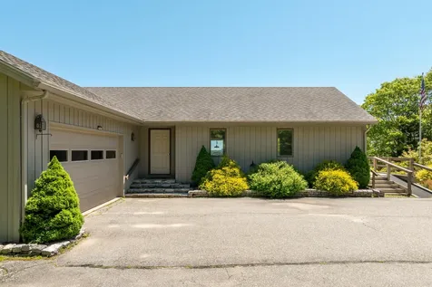 153 Back Shore Road Bristol ME 04564
