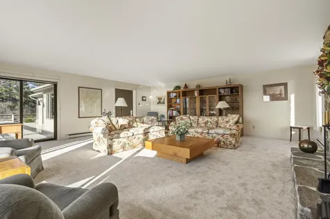 153 Back Shore Road Bristol ME 04564