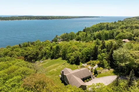 153 Back Shore Road Bristol ME 04564