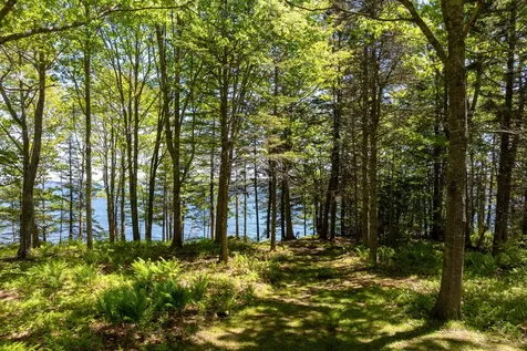 153 Back Shore Road Bristol ME 04564