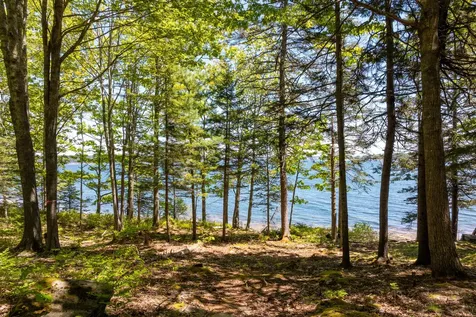 153 Back Shore Road Bristol ME 04564