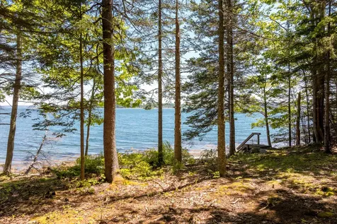 153 Back Shore Road Bristol ME 04564