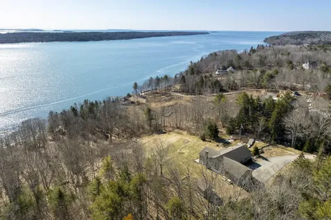 153 Back Shore Road Bristol ME 04564