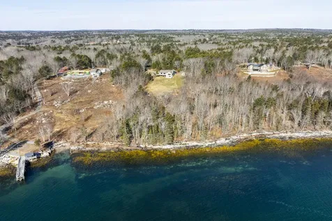 153 Back Shore Road Bristol ME 04564