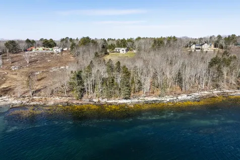 153 Back Shore Road Bristol ME 04564