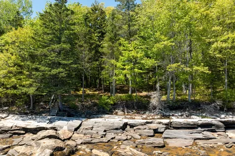 153 Back Shore Road Bristol ME 04564