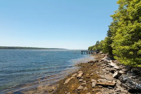 153 Back Shore Road Bristol ME 04564