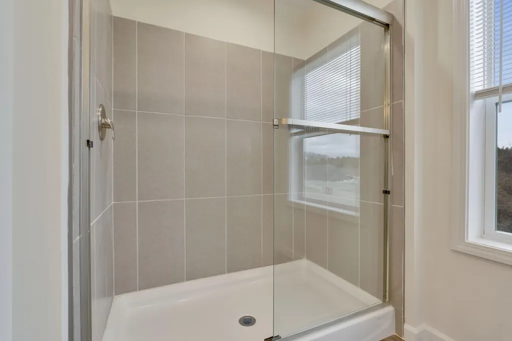 22 Colony Way Kittery ME 03904