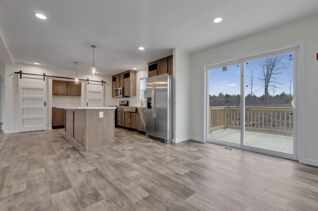 22 Colony Way Kittery ME 03904