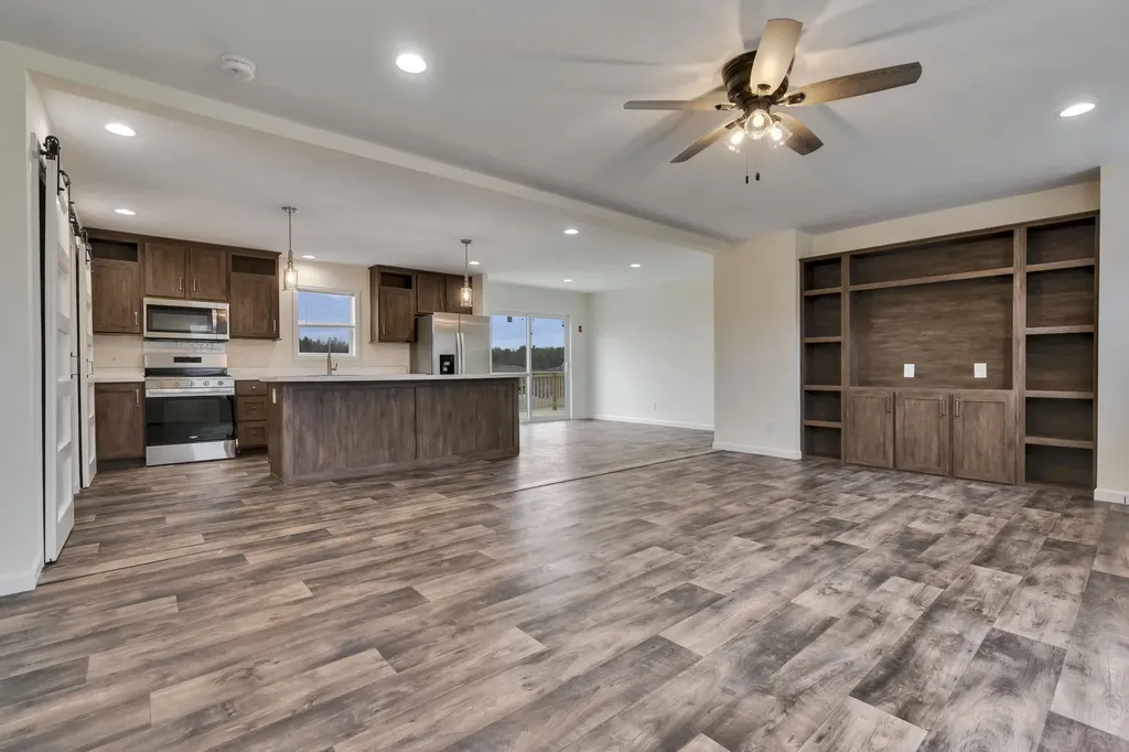 22 Colony Way Kittery ME 03904