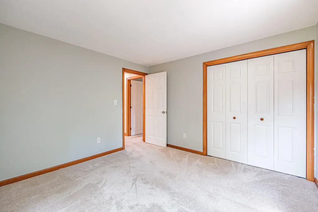 16 Caryn Drive Saco ME 04072