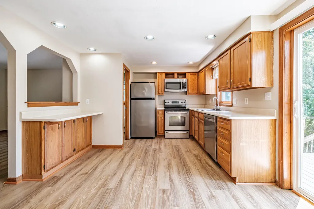 16 Caryn Drive Saco ME 04072