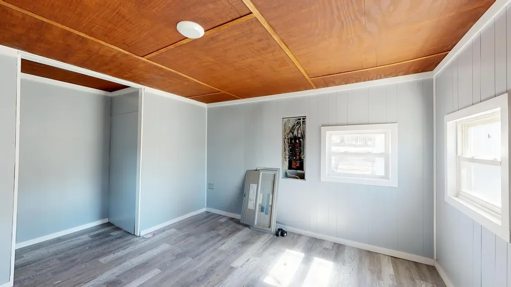 369 Pond Road West Gardiner ME 04345