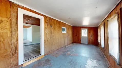 369 Pond Road West Gardiner ME 04345