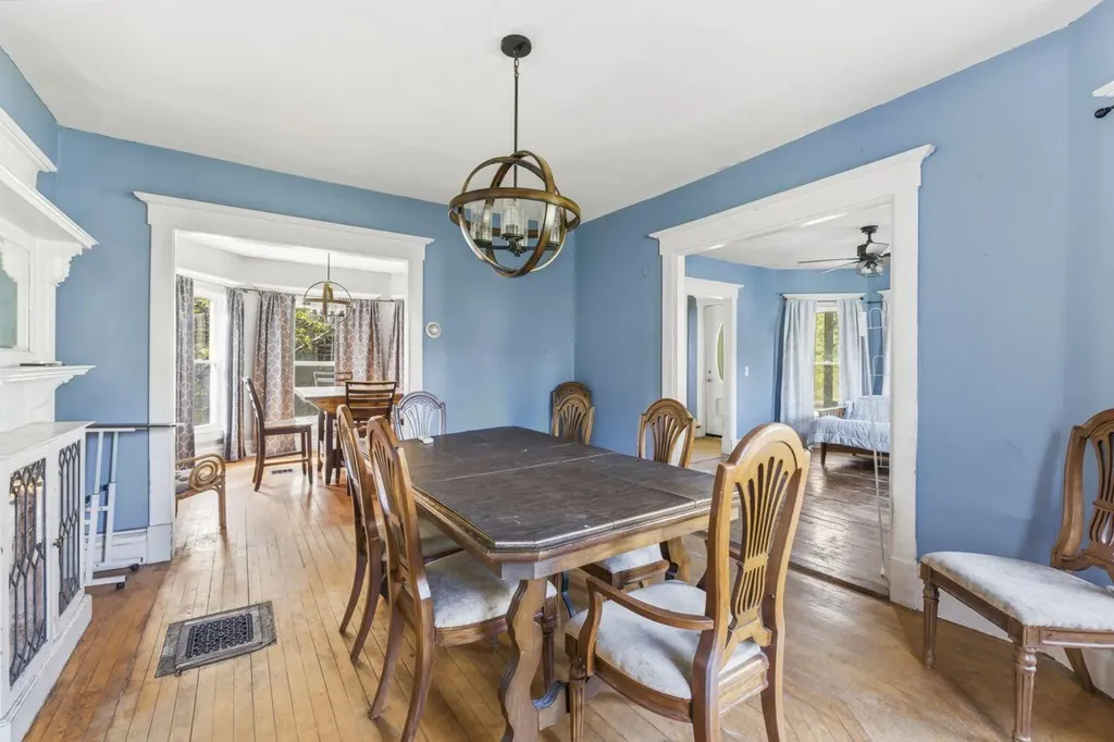 79 Pittsfield Avenue Hartland ME 04943